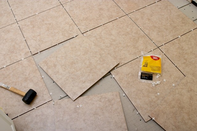 Tiling Collier Row, RM5